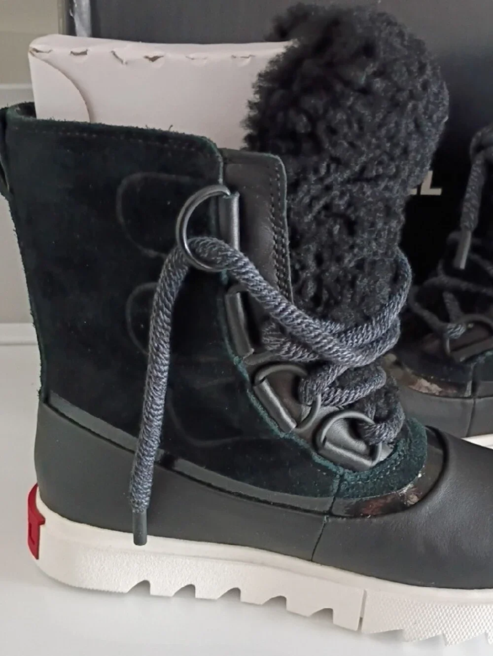 Sorel Black & White Waterproof Sherpa-Trim Lace-Up Winter Boots